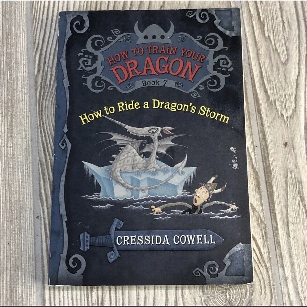 Cressida Cowell How to Train Your Dragon Books #6-8 Lot of 3 Soft Cover
